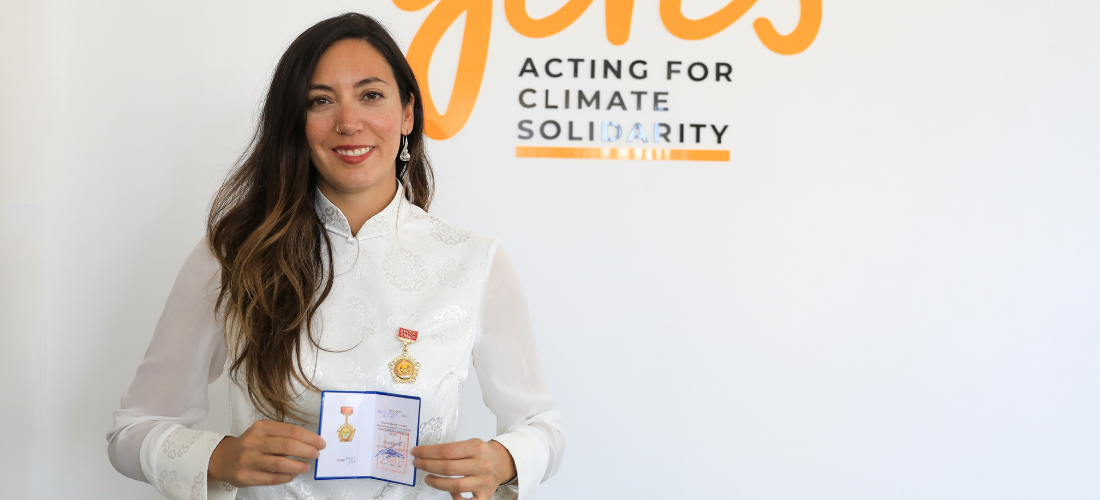 Beatriz Maroto Izquierdo, représentante Mongolie au Geres reçoit la « médaille d’honneur » de la province d’Arkhangai